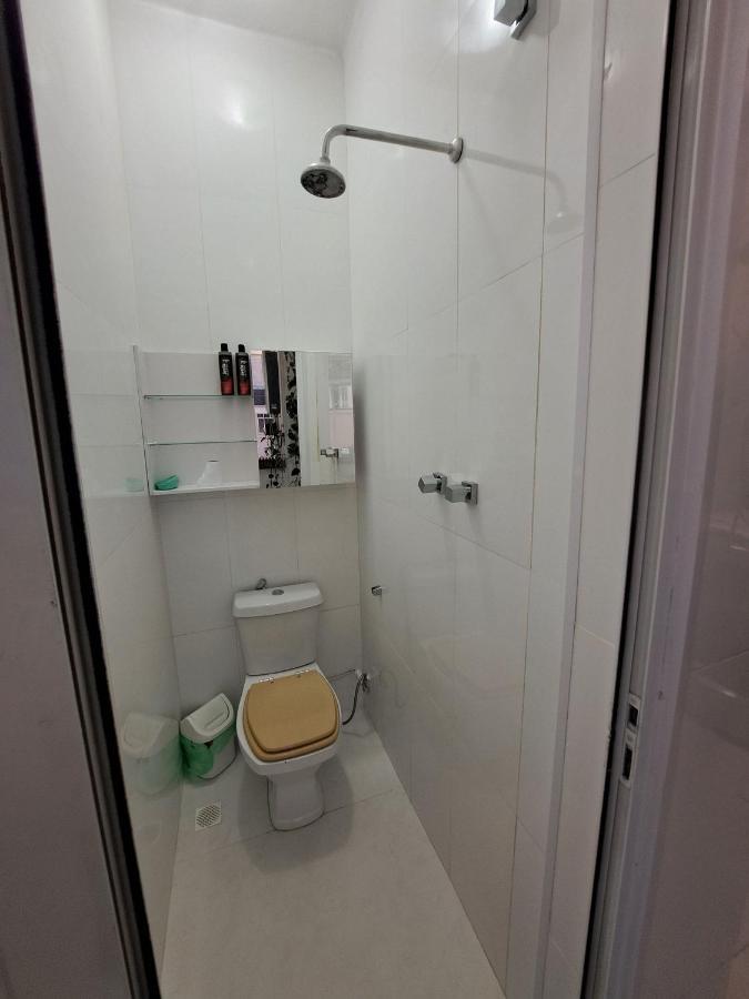 Quarto Privativo No Melhor De Botafogo Com Anfitria - Home With Host 리오데자네이루 외부 사진